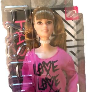 Barbie Fashionistas Doll #79 Mattel FBR37 Love Pink Dress 2017 Sealed In Box